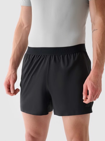 4F Trainingsshort zwart