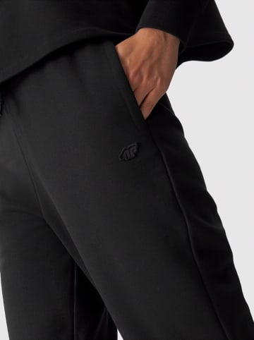 4F Sweathose in Schwarz