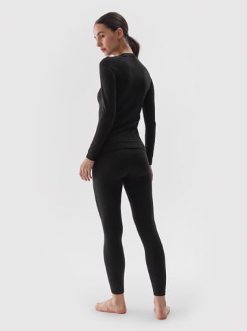 4F Thermounterhose in Schwarz