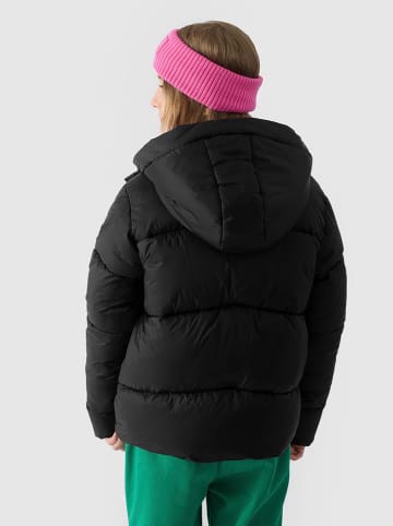 4F Steppjacke in Schwarz