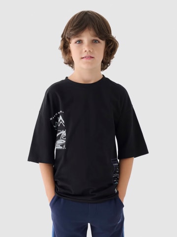 4F Shirt in Schwarz