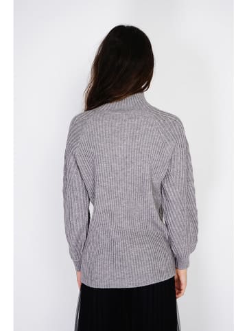 C& Jo Pullover in Grau