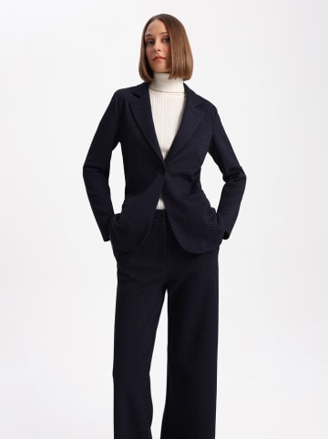 BGN Blazer in Schwarz/ Lila