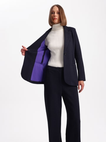 BGN Blazer in Schwarz/ Lila