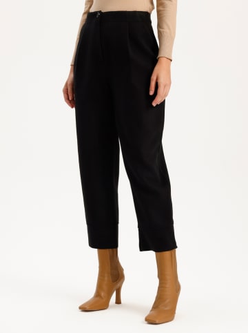 BGN Hose in Schwarz
