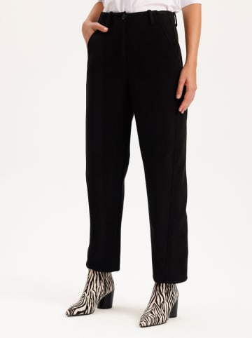 BGN Hose in Schwarz