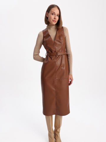 BGN Kleid in Cognac