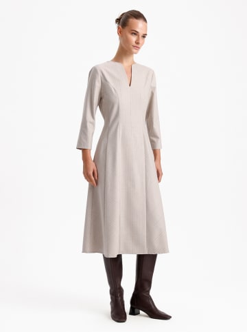 BGN Kleid in Hellgrau