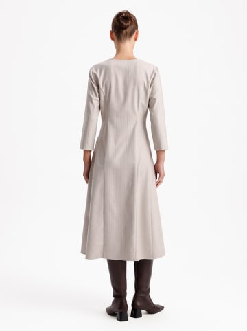 BGN Kleid in Hellgrau