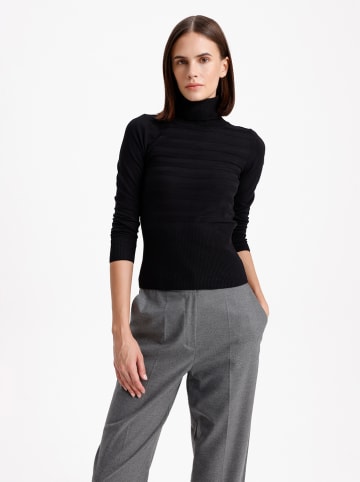 BGN Rollkragenpullover in Schwarz