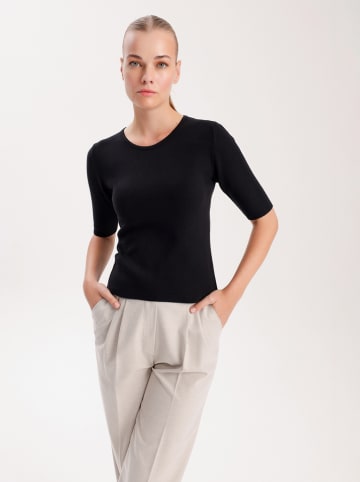 BGN Pullover in Schwarz