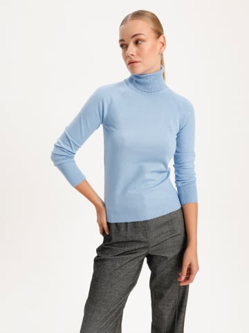BGN Rollkragenpullover in Hellblau