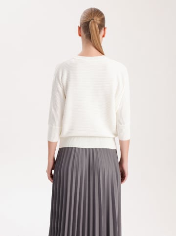 BGN Pullover in Creme