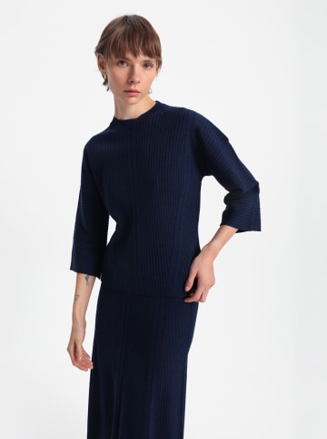 BGN Trui donkerblauw