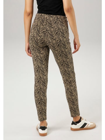 Aniston Hose in Hellbraun/ Schwarz