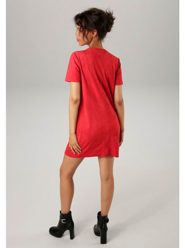 Aniston Jurk rood