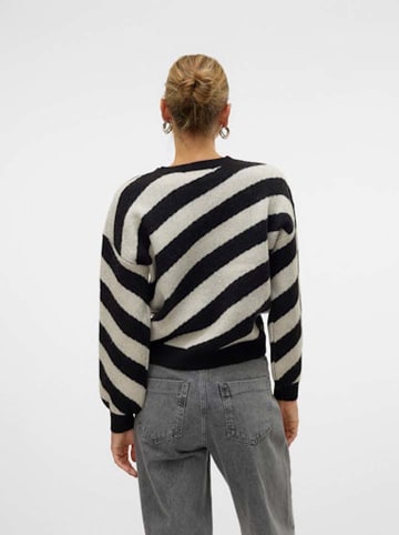 Vero Moda Sweter w kolorze czarno-białym