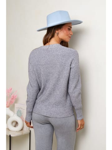 Soft Cashmere Cardigan in Grau