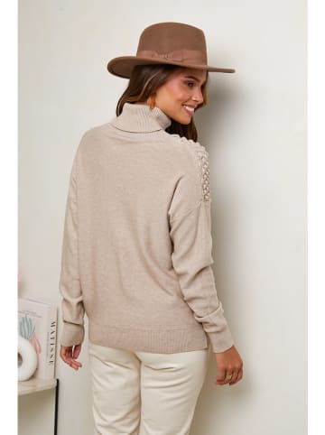 Soft Cashmere Golf w kolorze beżowym