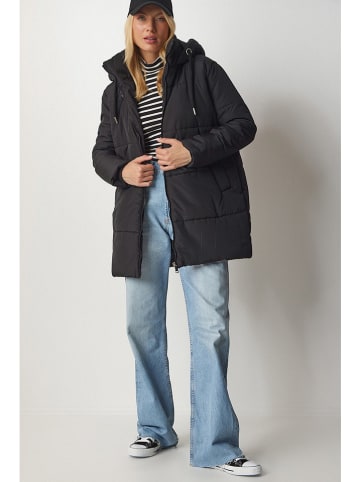 Happiness Istanbul Steppjacke in Schwarz