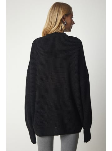 Happiness Istanbul Pullover in Schwarz