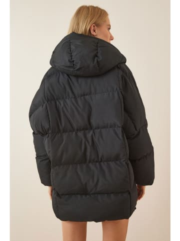 Happiness Istanbul Steppmantel in Schwarz