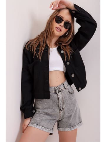Trend Alaçatı Stili Jeansjacke in Schwarz
