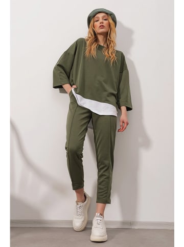 Trend Alaçatı Stili 2-częściowy zestaw w kolorze khaki