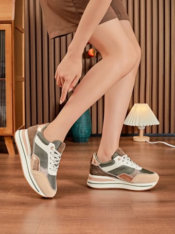 Sixth Sens Sneakers in Grün/ Weiß