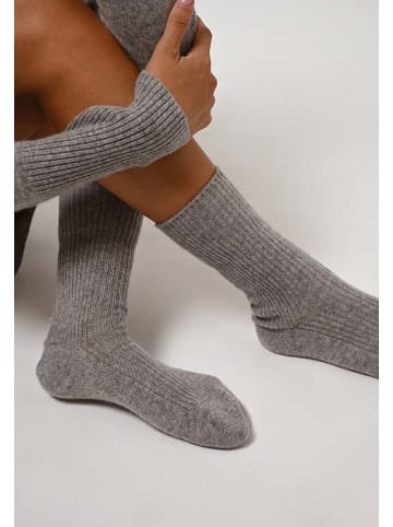AUTHENTIC CASHMERE Kasjmieren sokken "Chewila" grijs