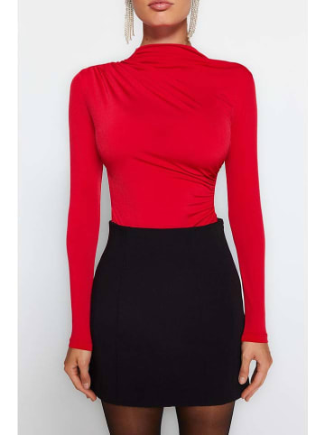 trendyol Body in Rot