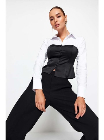 trendyol Bluse in Schwarz/ Weiß