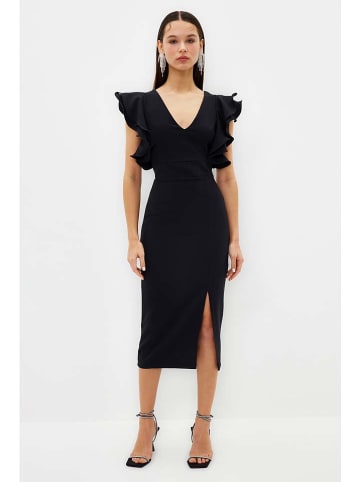 trendyol Kleid in Schwarz