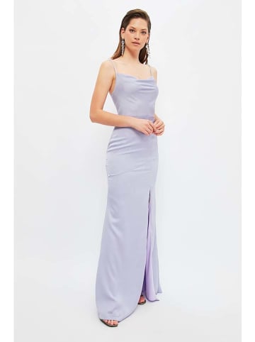 trendyol Kleid in Lila