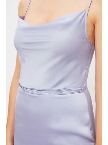 trendyol Kleid in Lila