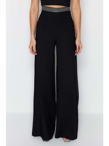 trendyol Hose in Schwarz