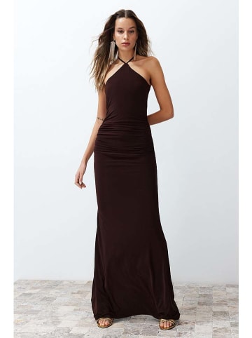 trendyol Kleid in Braun