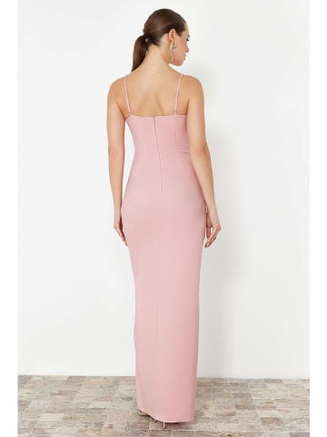 trendyol Kleid in Rosa