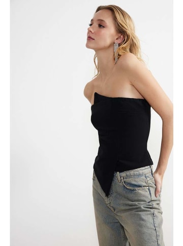 trendyol Top w kolorze czarnym