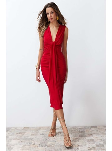 trendyol Kleid in Rot