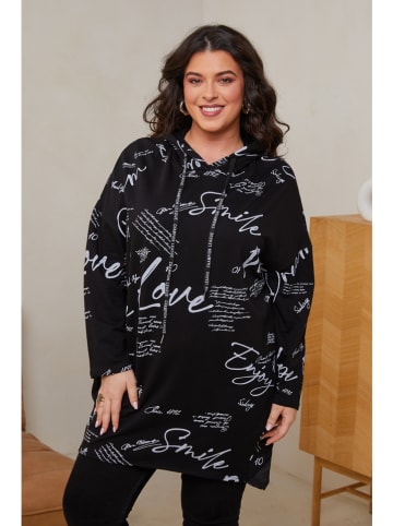 Curvy Lady Sukienka dresowa w kolorze czarnym