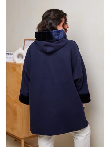 Curvy Lady Wintermantel donkerblauw