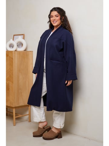 Curvy Lady Tussenmantel donkerblauw