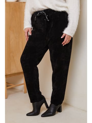 Curvy Lady Sweatbroek zwart