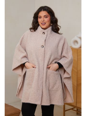 Curvy Lady Poncho beige