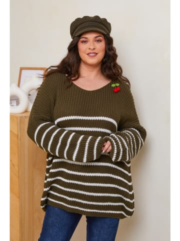 Curvy Lady Pullover in Khaki