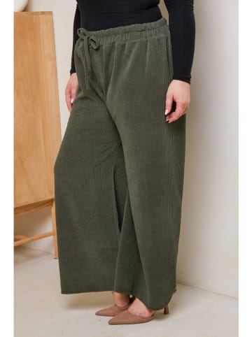 Curvy Lady Corduroybroek kaki