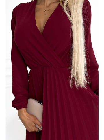 numoco Plisseekleid in Bordeaux