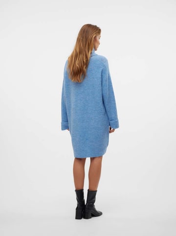 Vero Moda Strickkleid in Hellblau
