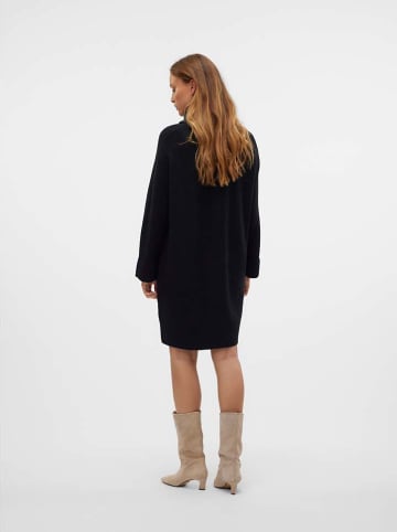 Vero Moda Strickkleid in Schwarz